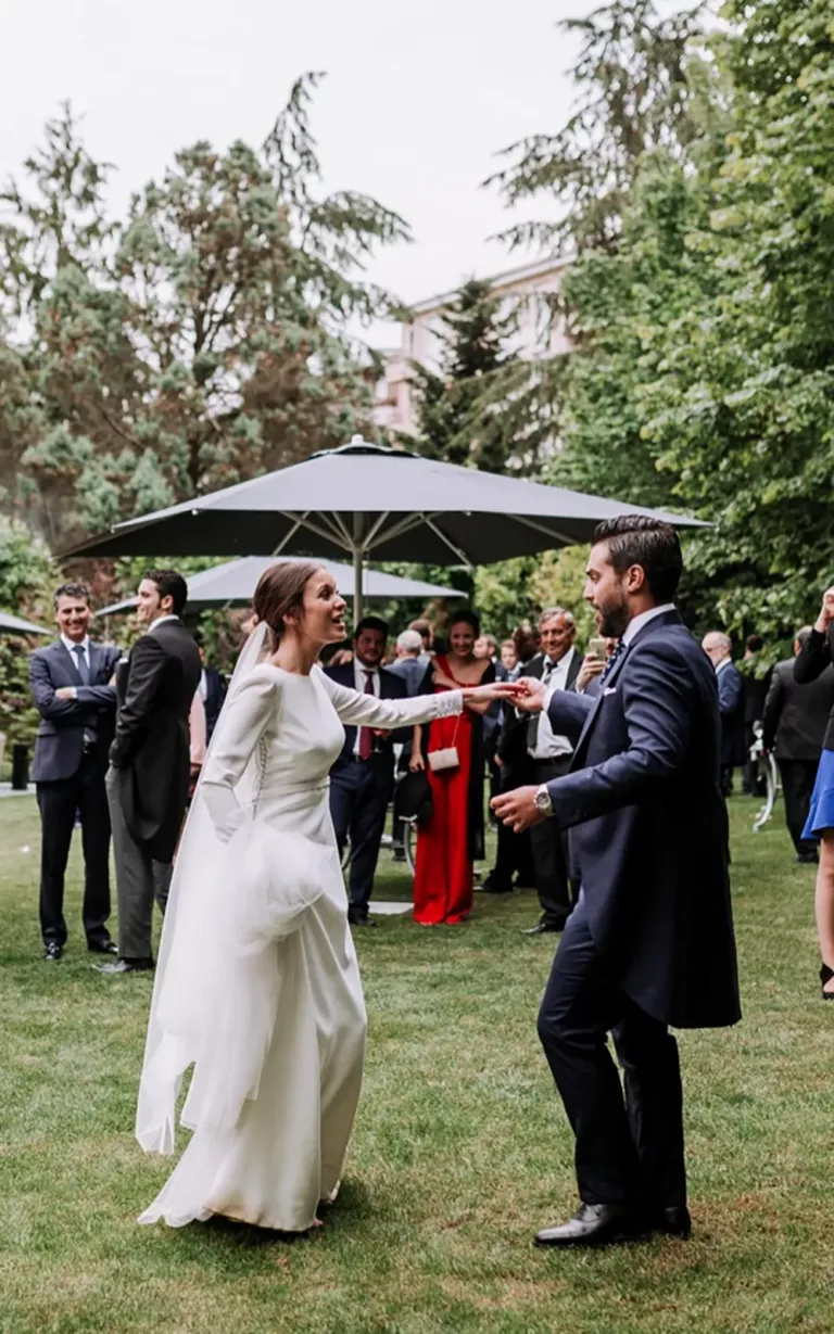Novios bailando